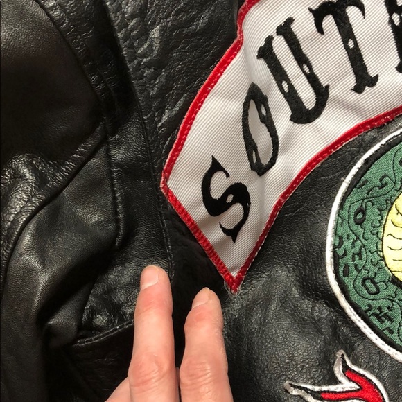 River dale leather coat. Real leather, not fake! - Picture 7 of 8